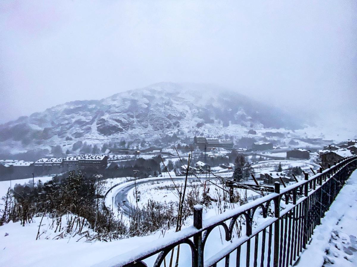 Atico De 3 Con Vistas Al Valle De Incles Y Balcon - 6pax - Parking Incluido L By Bonesvacances *