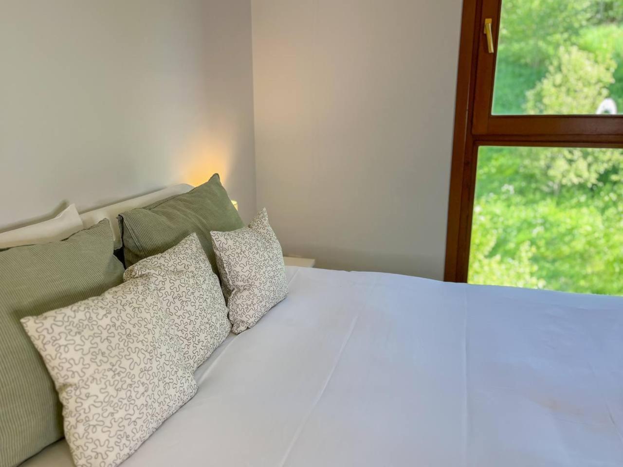 Apartamento Atico De 3 Con Vistas Al Valle De Incles Y Balcon - 6pax - Parking Incluido L By Bonesvacances